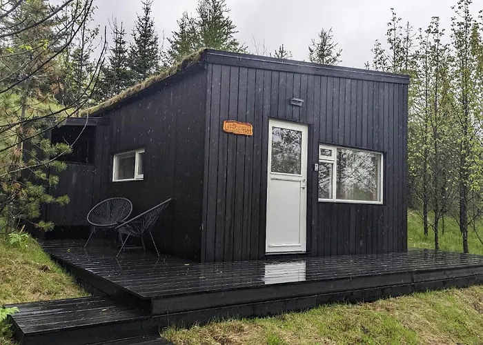Audkula Dome Cabin